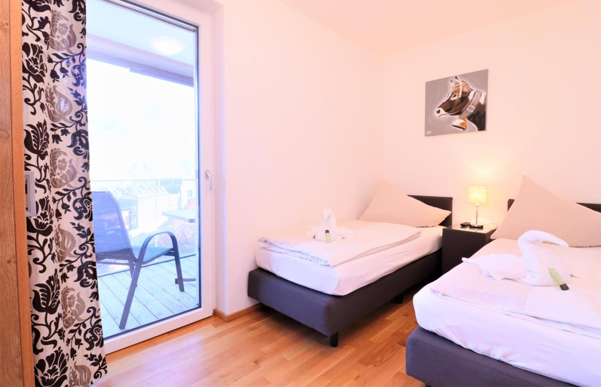 Alpin & See Resort - Pinzgau Holidays Zell am See Room photo