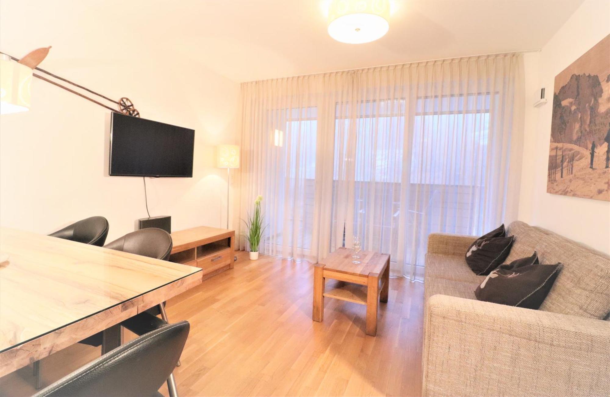 Alpin & See Resort - Pinzgau Holidays Zell am See Room photo