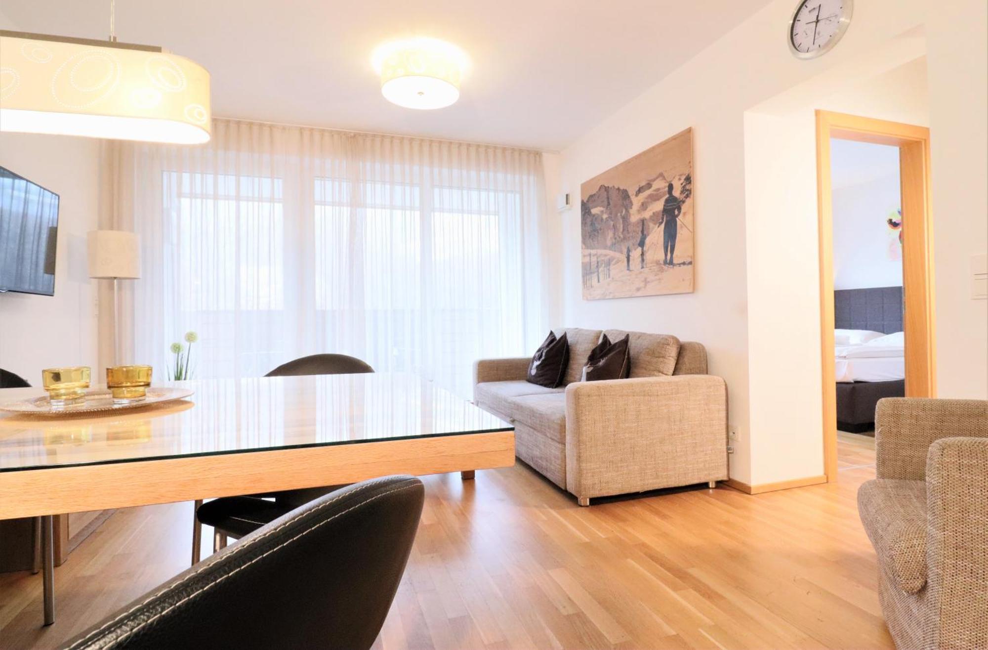 Alpin & See Resort - Pinzgau Holidays Zell am See Room photo