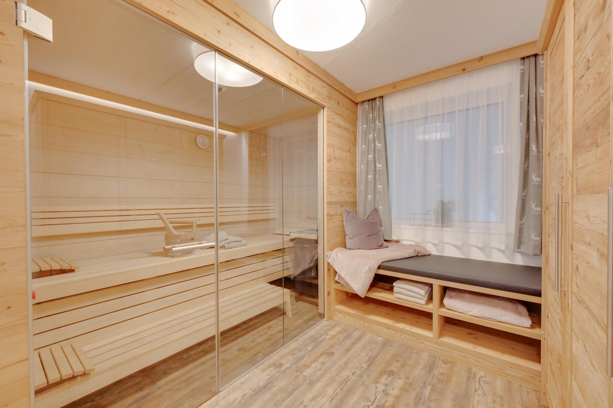Alpin & See Resort - Pinzgau Holidays Zell am See Exterior photo